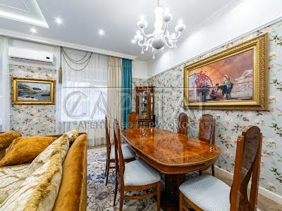 будинок за адресою Анатолія Солов'яненка вул.