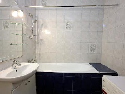 квартира за адресою Вишняківська вул., 9