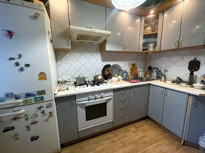 квартира за адресою Науки просп., 45а