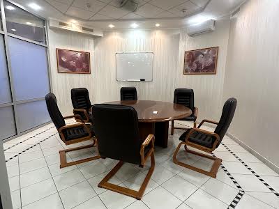 комерційна за адресою Васильківська, 62/64