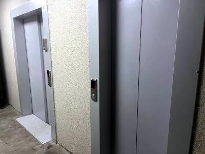 квартира по адресу Александра Мишуги ул., 11