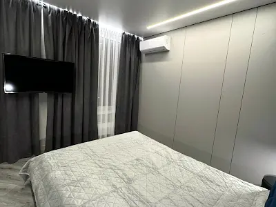 квартира за адресою Дніпровська набережна вул., 20а
