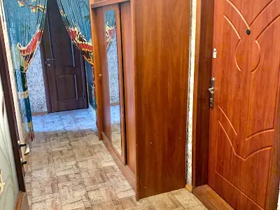 квартира за адресою Академіка Глушкова просп., 35
