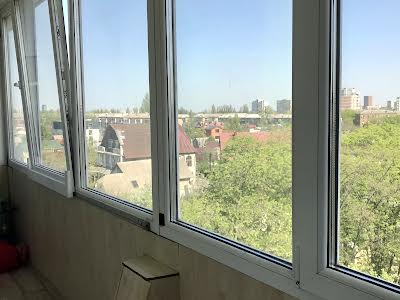 квартира по адресу Олександра Бринжали ул. (Тешебаева), 1