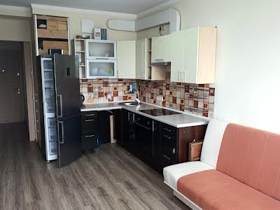 квартира за адресою Петрицького, 15а