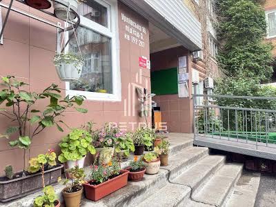 квартира за адресою Урлівська вул., 16/37