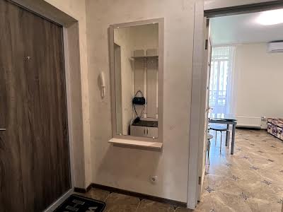 квартира за адресою Теремківська вул., 4