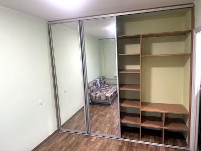 квартира по адресу Здолбуновская ул., 3