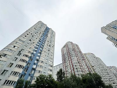 квартира за адресою Олени Пчілки вул., 6