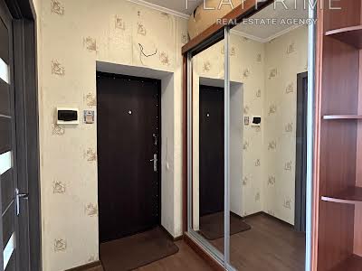 квартира за адресою Миру вул., 23-Б