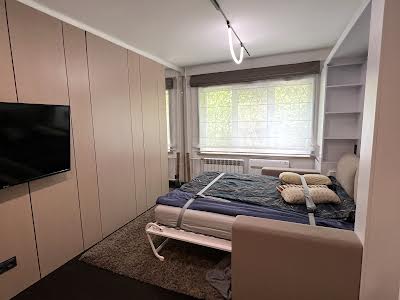 квартира за адресою Будівельників вул., 9