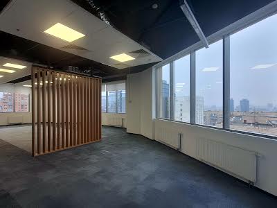 комерційна за адресою Київ, Князів Острозьких вул. (Московська), 32