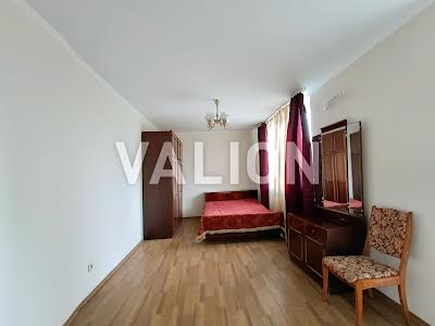 квартира за адресою Соломії Крушельницької вул., 13