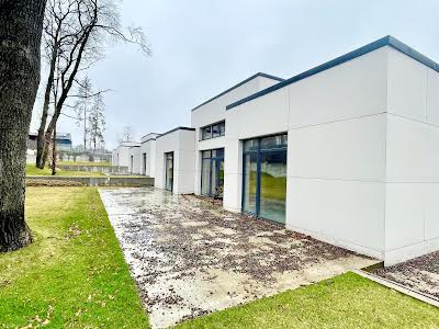 будинок за адресою Підлісна