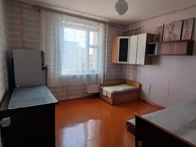 квартира по адресу Роганская ул., 152