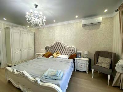 квартира за адресою Сергія Данченка вул., 28-А
