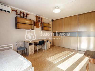 квартира по адресу Оболонский просп., 34