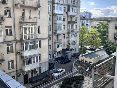квартира за адресою Краківська вул., 4-Б
