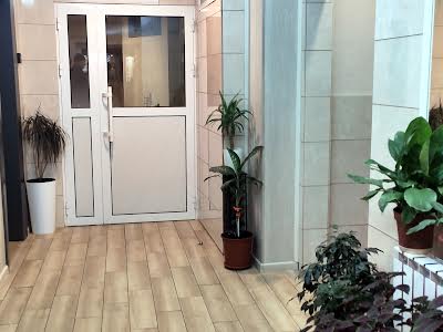 квартира за адресою Урлівська вул., 36