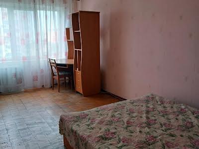 квартира за адресою Героїв Дніпра вул., 38-Г