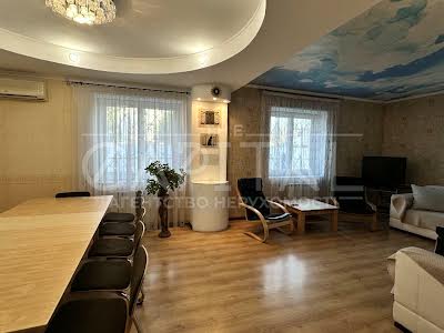 будинок за адресою Лісова вул.