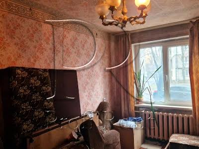 квартира за адресою Бакинська вул., 37
