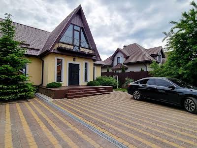 будинок за адресою с. Хотів, садовая