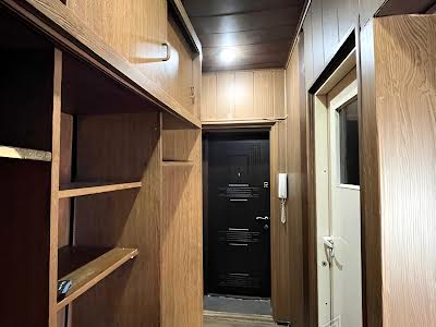 квартира за адресою Авіаконструктора Антонова вул., 12