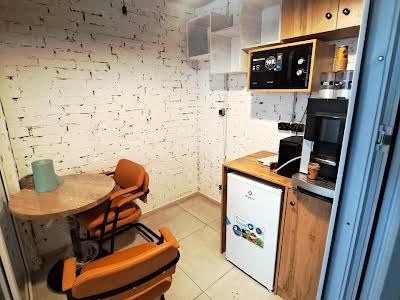 коммерческая по адресу Кловский спуск (Кловський), 7