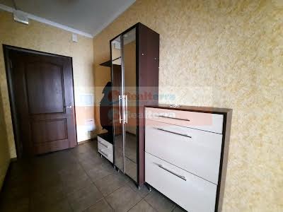 квартира за адресою Єлизавети Чавдар вул., 7