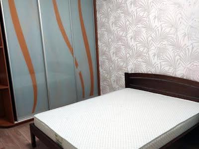 квартира за адресою Дмитрівська вул., 69