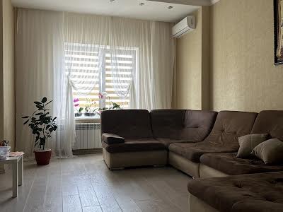 квартира по адресу Парусная ул. (Героев Сталинграда), 18