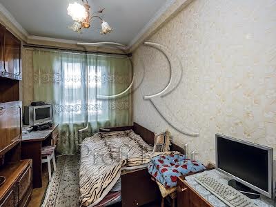 квартира за адресою Григорія Чупринки вул. (Чудновського), 3