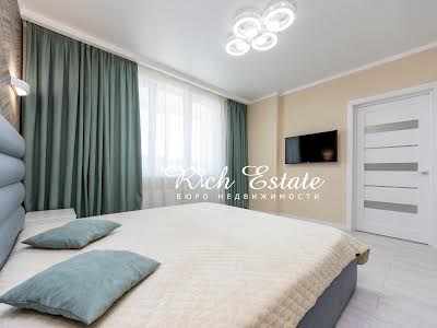 квартира за адресою Сергія Данченка вул., 30