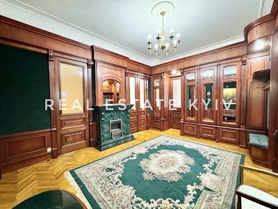 квартира за адресою Десятинна вул., 10