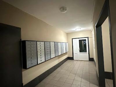 квартира за адресою Білогородська вул., 51
