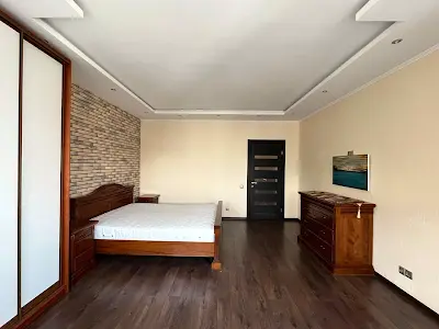 квартира по адресу Елизаветы Чавдар ул., 2