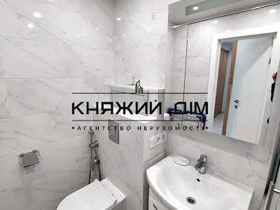 квартира по адресу Бутышев пер. (Андрея Иванова ул.), 17