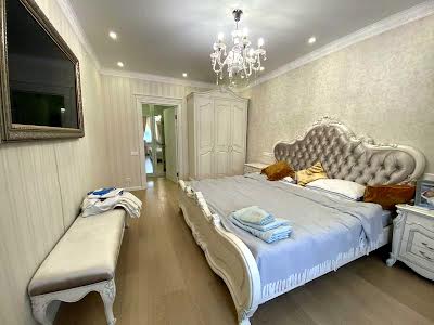 квартира за адресою Сергія Данченка вул., 28-А