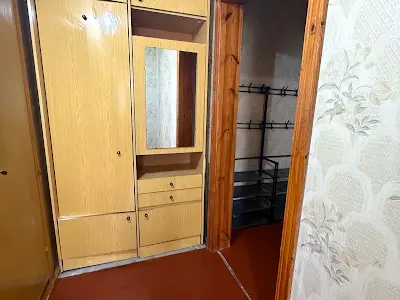 квартира за адресою Милославська вул., 25