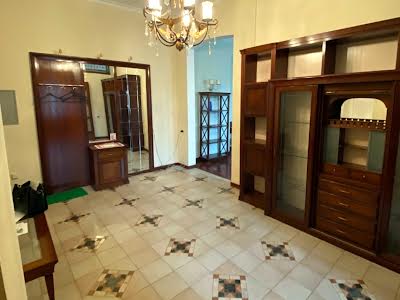 квартира по адресу Андреевский спуск, 2