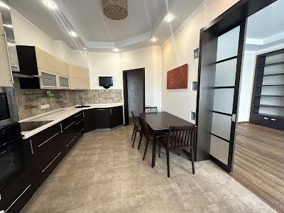 квартира по адресу Коперника ул., 12д