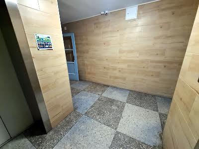 квартира за адресою Ованеса Туманяна вул., 8