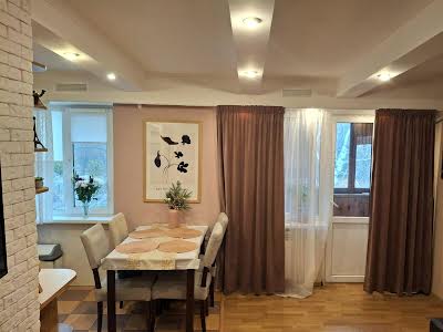 квартира по адресу Ольжича ул., 11