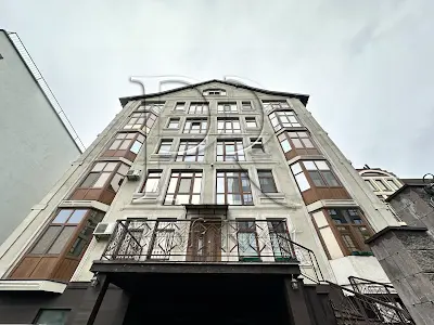 комерційна за адресою Лук'янівська вулиця, 21Б