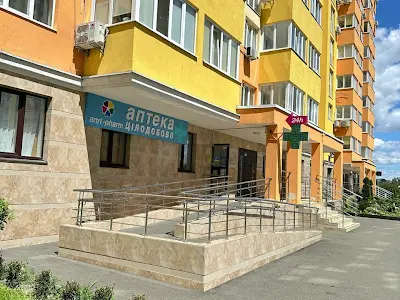 квартира по адресу Семьи Кульженков ул. (Дегтяренко Петра), 37
