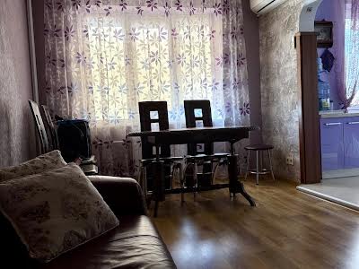 квартира по адресу Героев Днепра ул., 38-Б