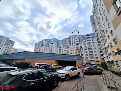 квартира за адресою Сергія Данченка вул., 28
