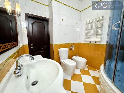 квартира за адресою Володимира Івасюка просп. (Героїв Сталінграду), 8