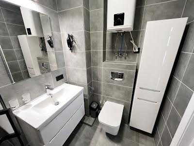 квартира за адресою Менделєєва вул., 19